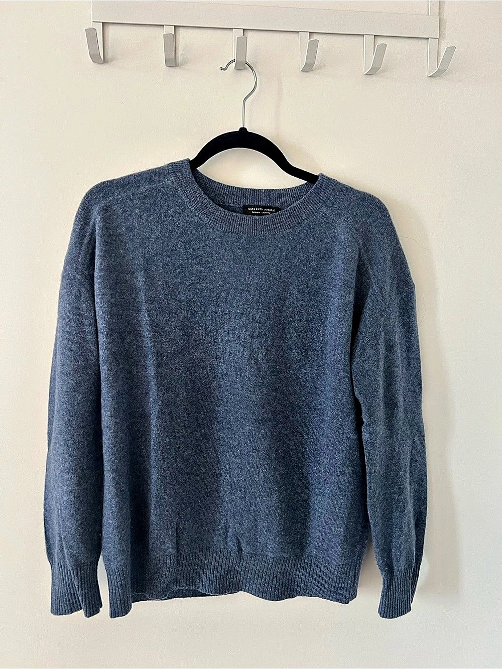 Saks Fifth Avenue Cashmere Crewneck Blue Medium Like New